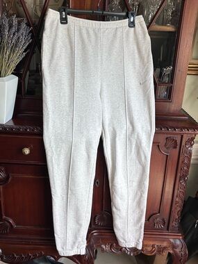 Nike Chill Knit Birch Heather Gray Women's Jogger Pants
